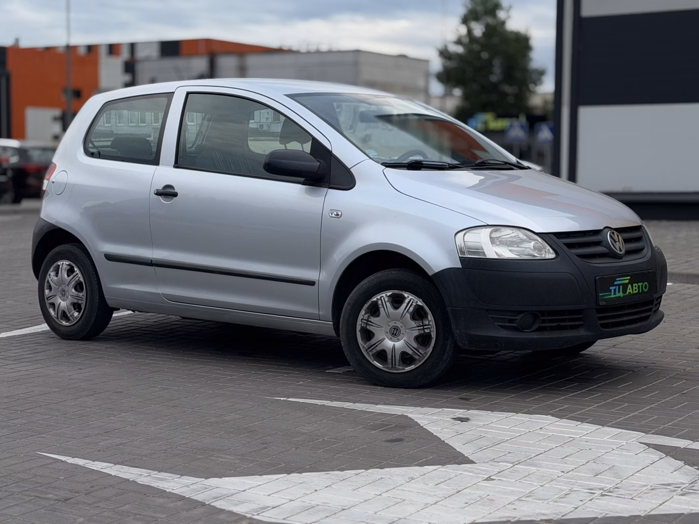 Volkswagen Fox фото 3