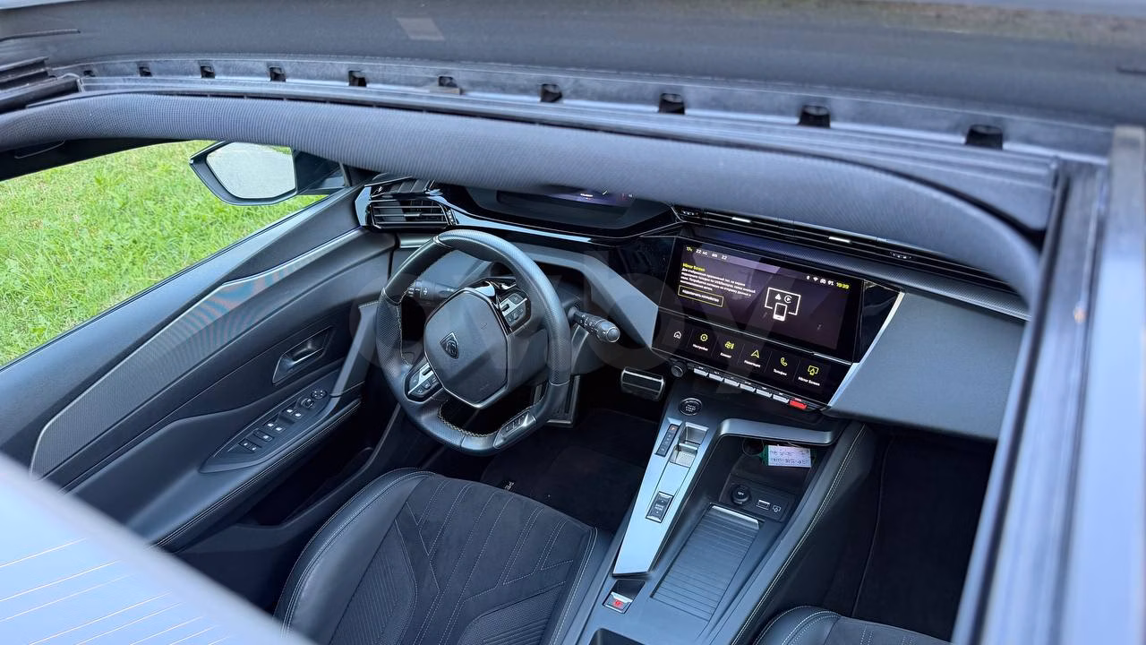 Peugeot 308 фото 12