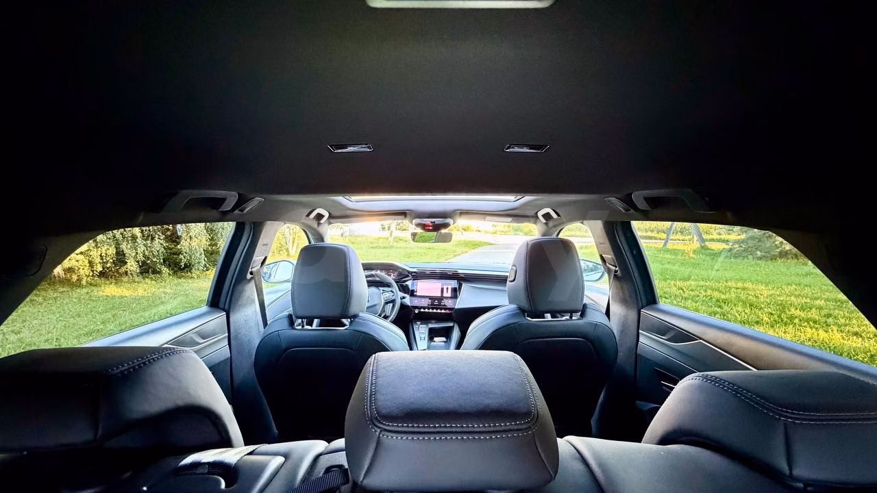 Peugeot 308 фото 15