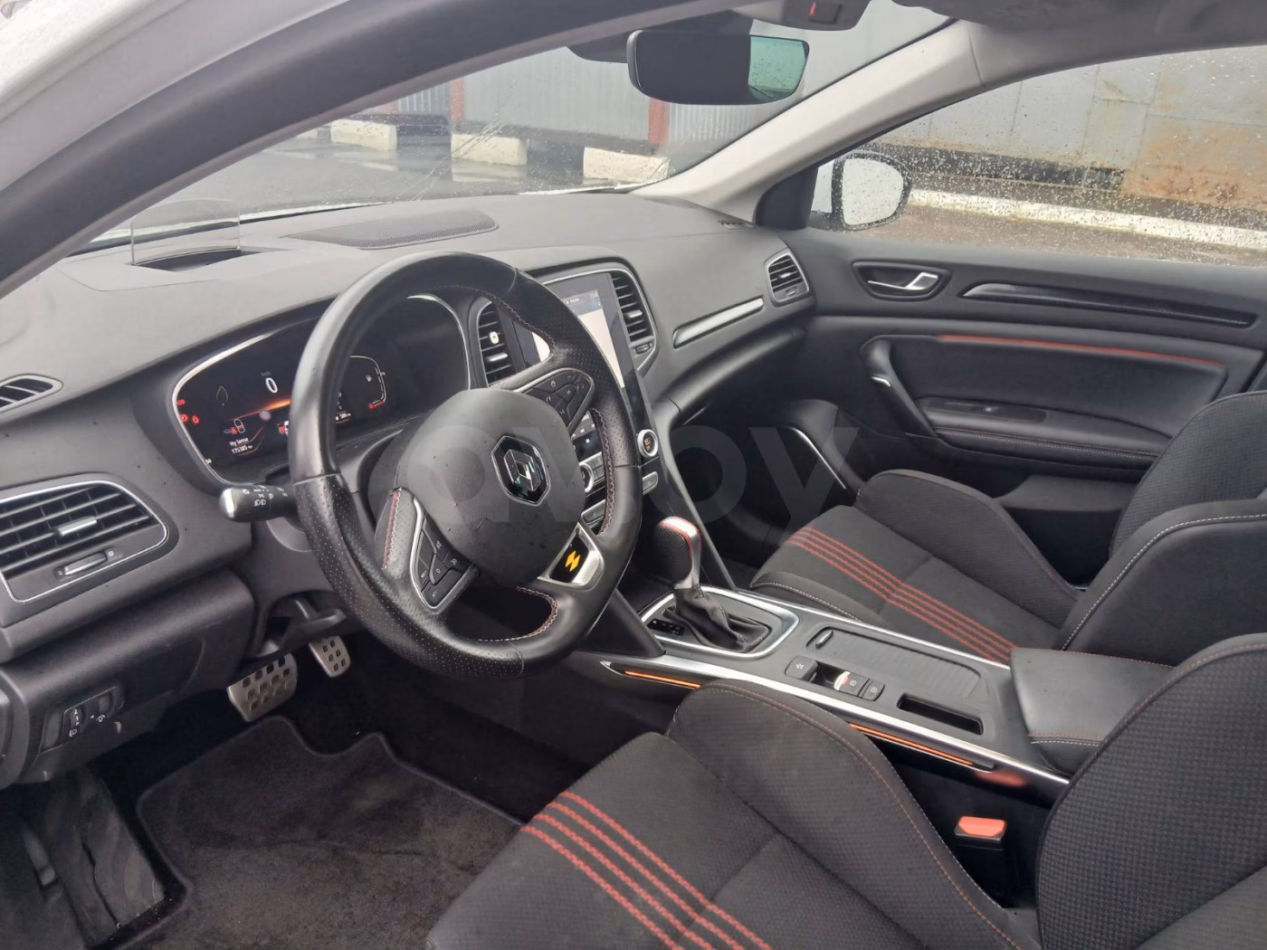 Renault Megane фото 11