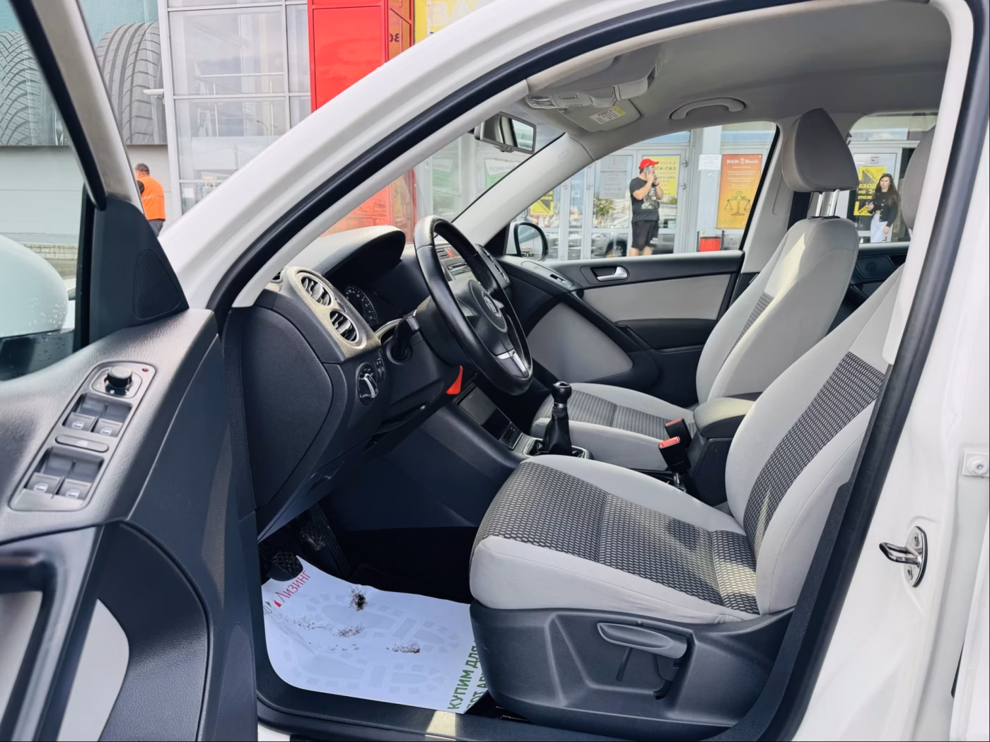 Volkswagen Tiguan фото 5