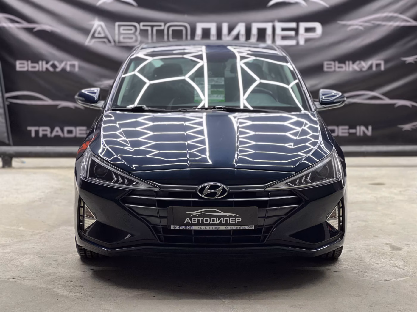 Hyundai Elantra фото 2