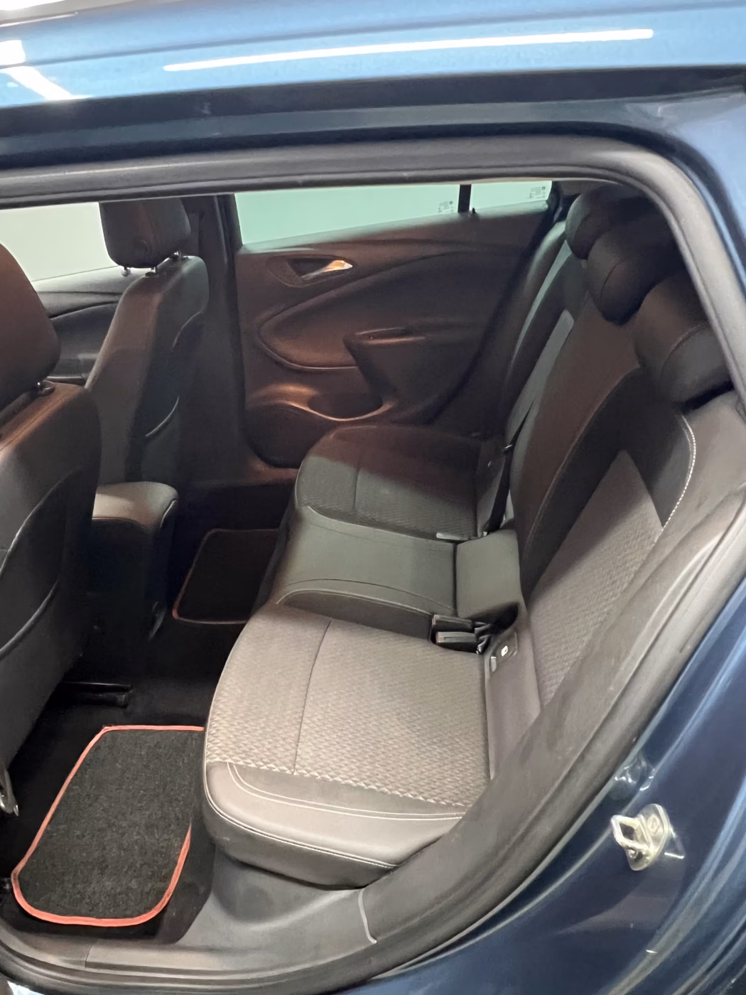 Opel Astra фото 10
