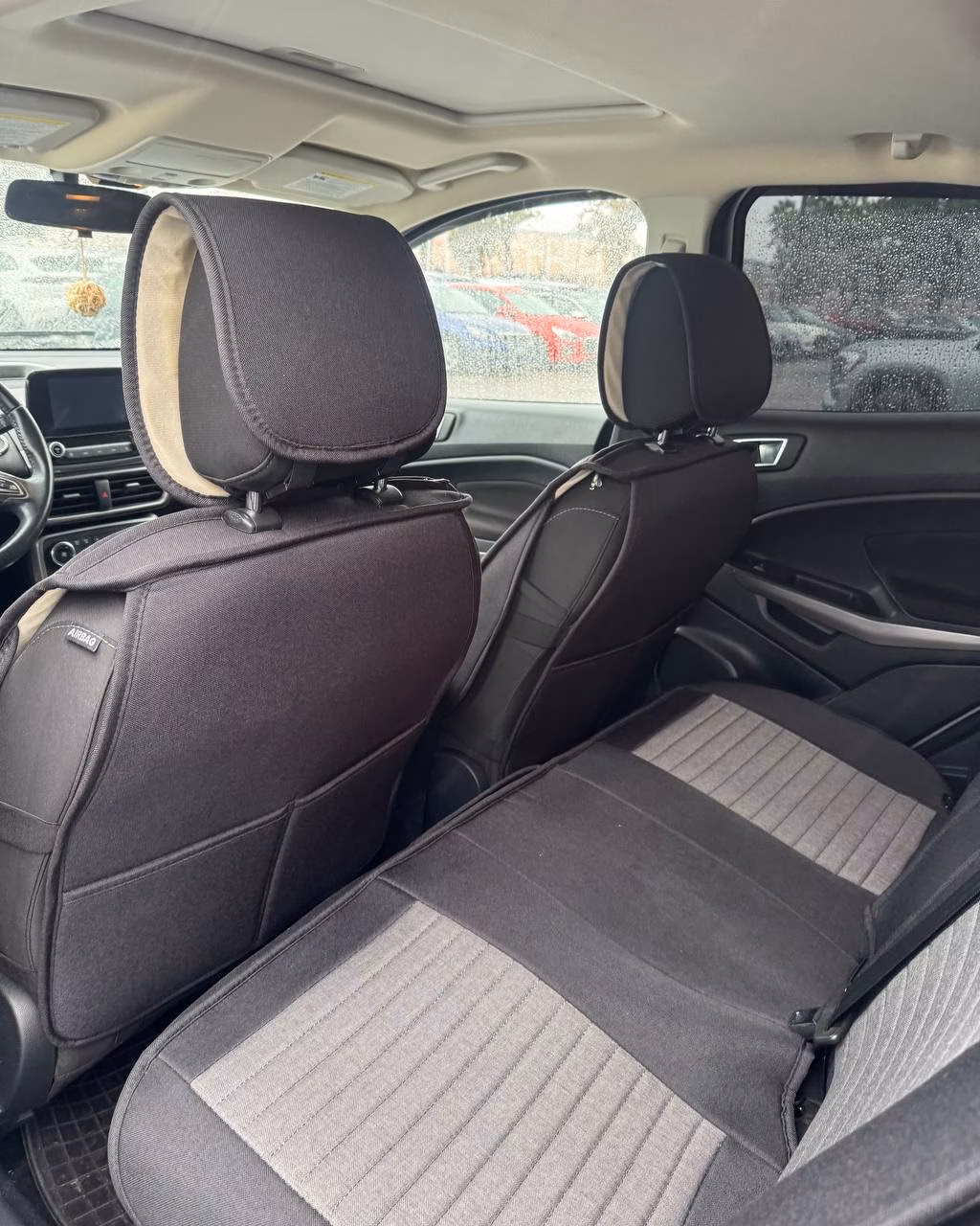Ford EcoSport фото 11