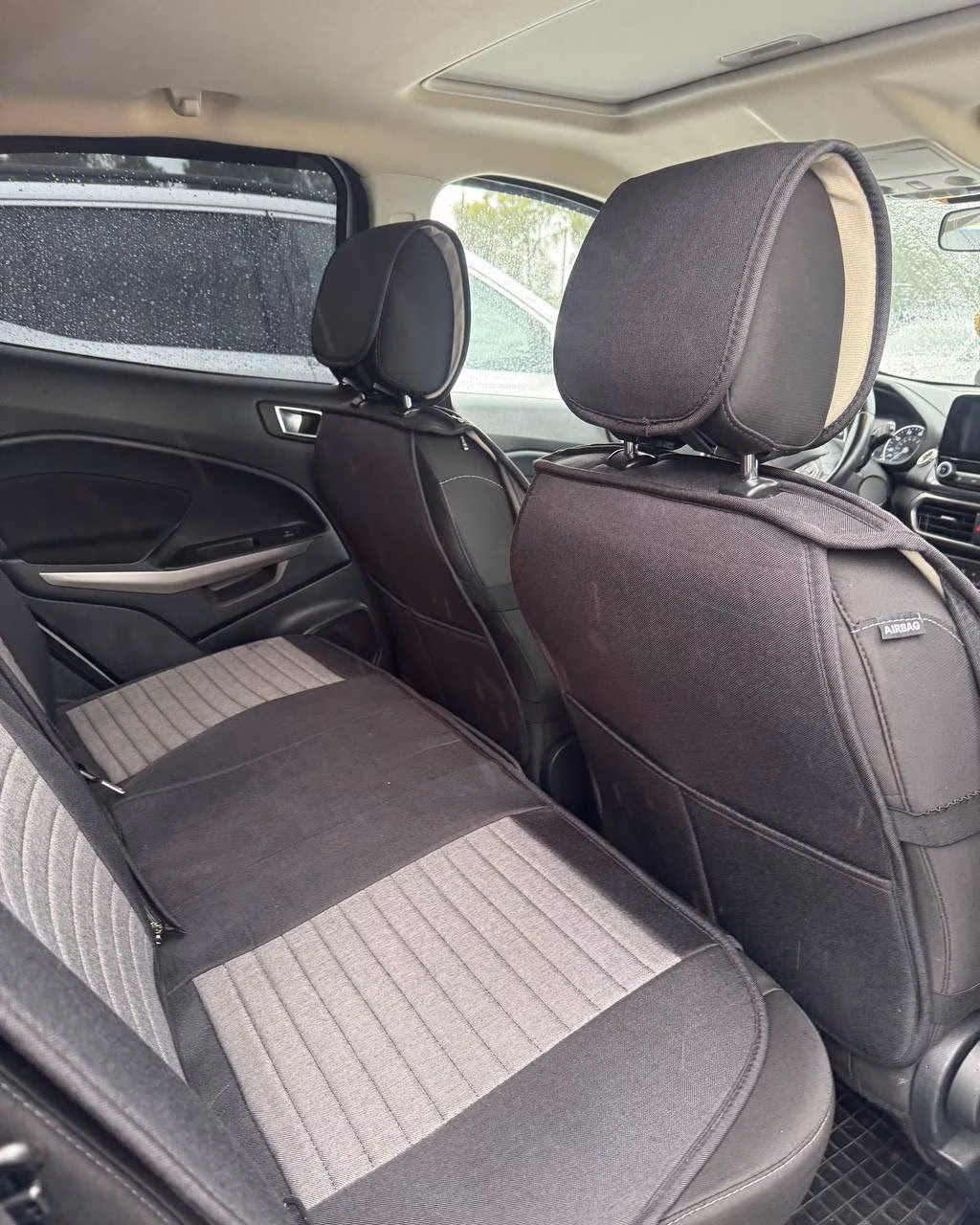 Ford EcoSport фото 13
