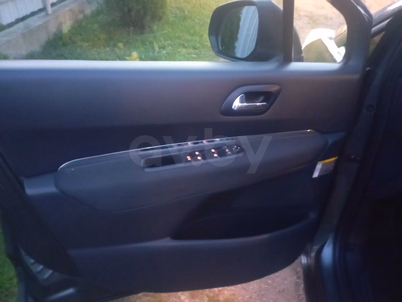 Peugeot 5008 фото 16