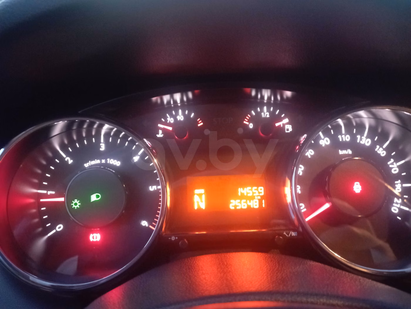 Peugeot 5008 фото 18