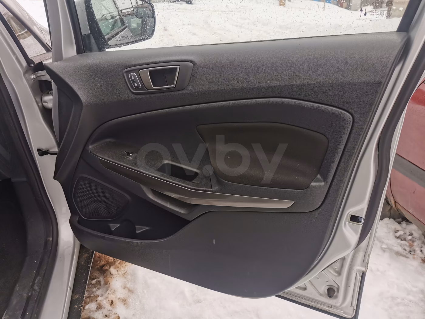 Ford EcoSport фото 11