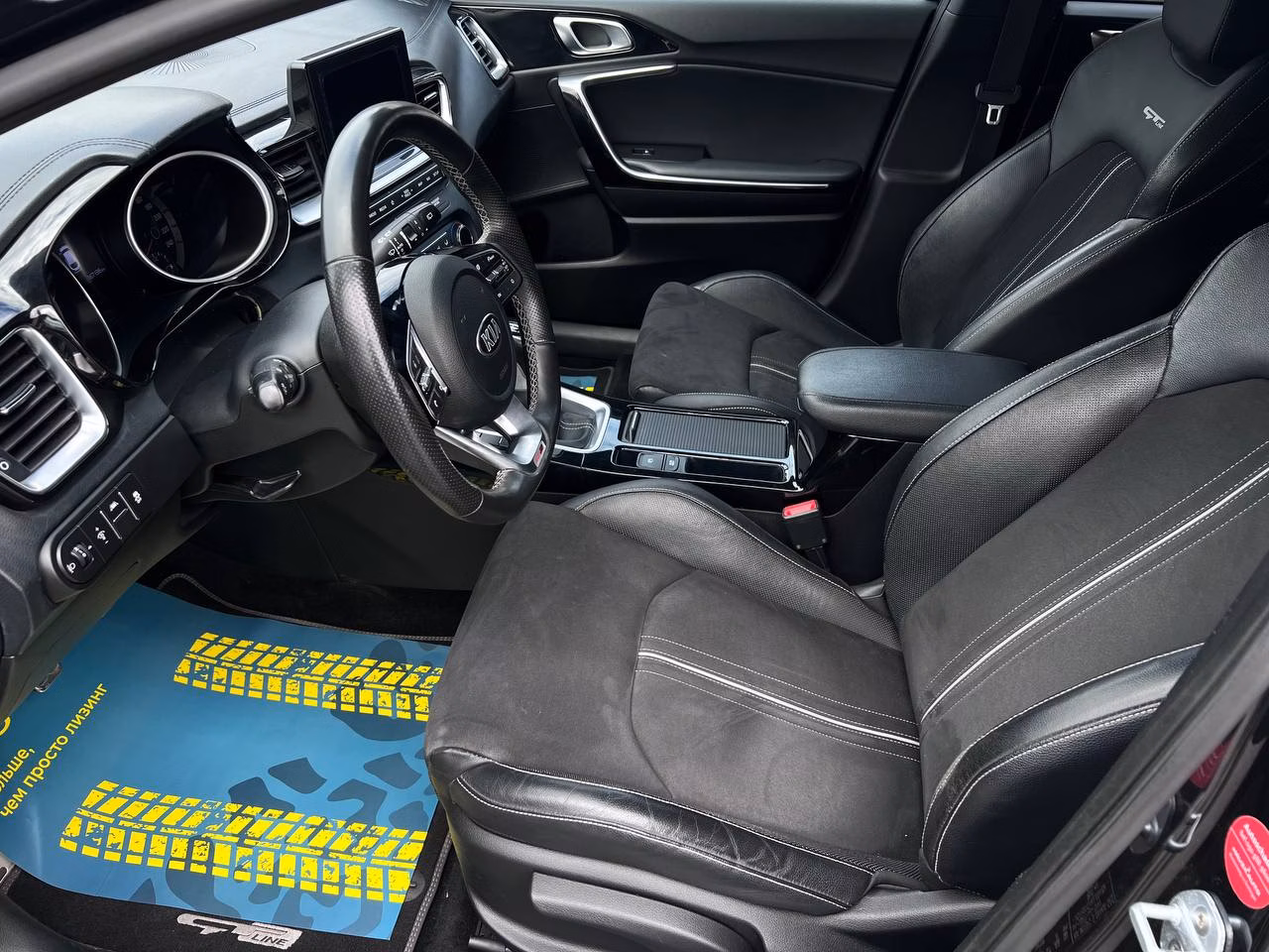 Kia ProCeed фото 8