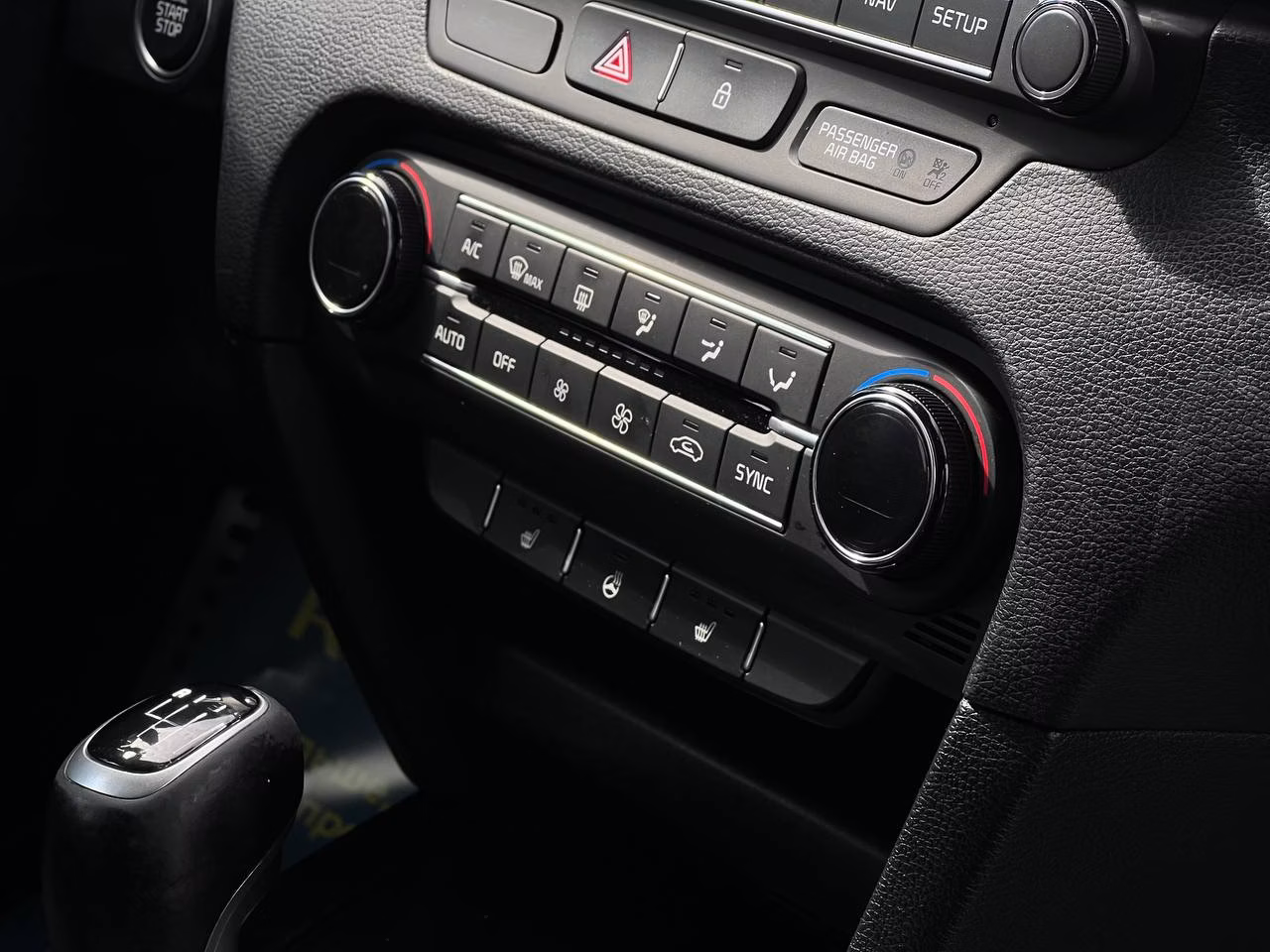 Kia ProCeed фото 21