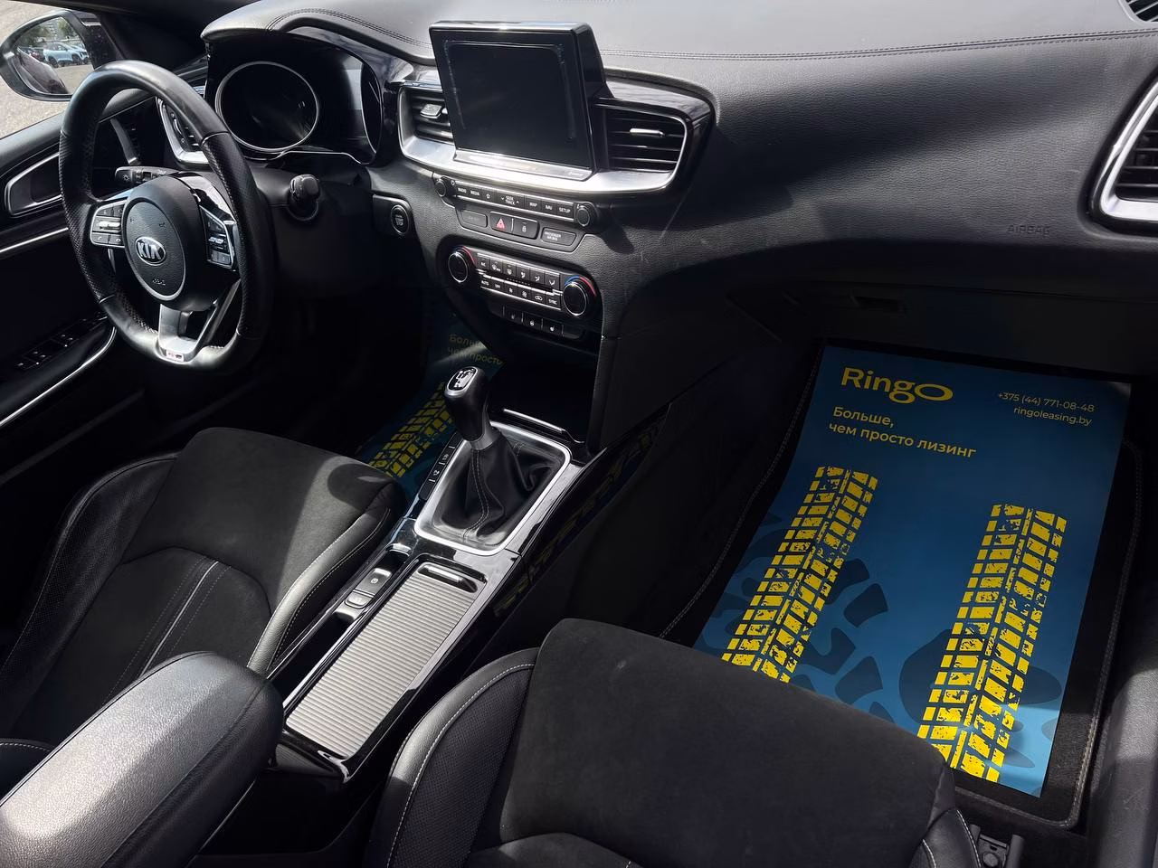 Kia ProCeed фото 19