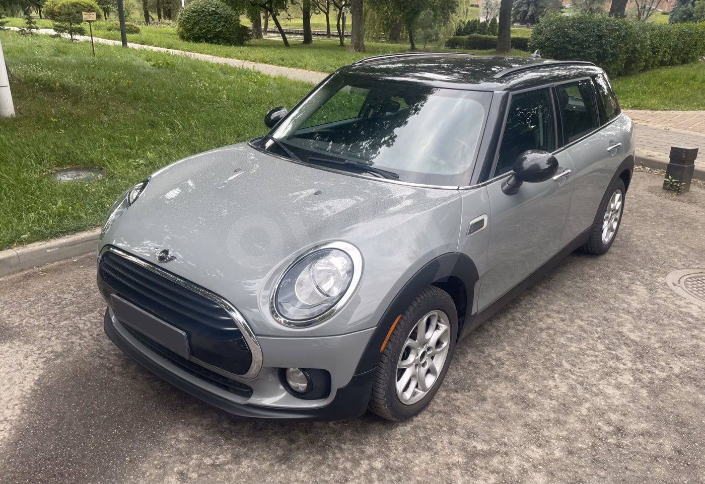 MINI Clubman фото 2