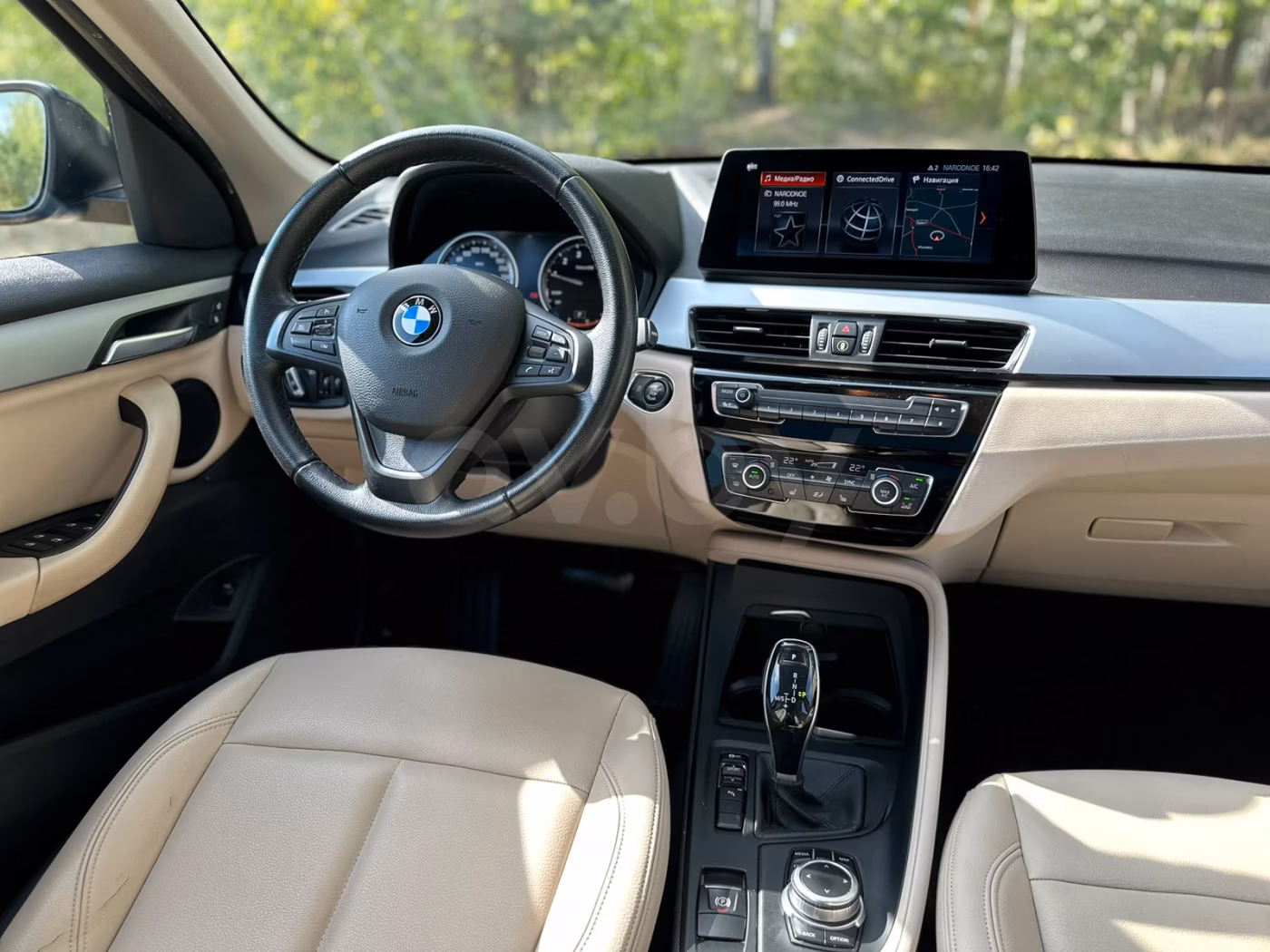 BMW X1 фото 16