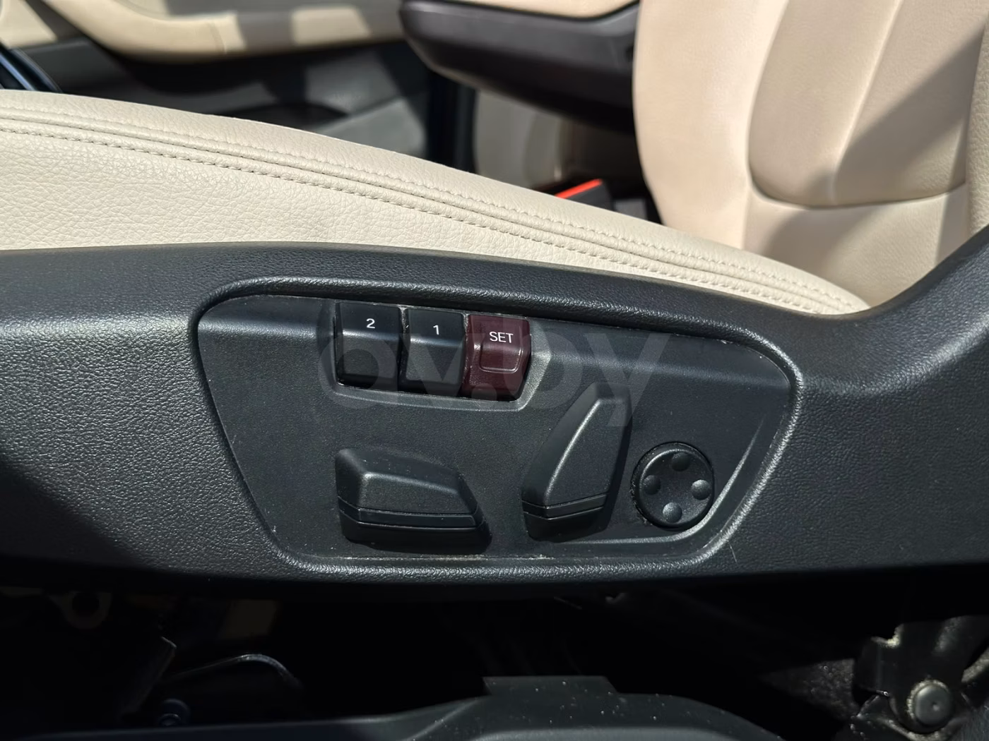 BMW X1 фото 24