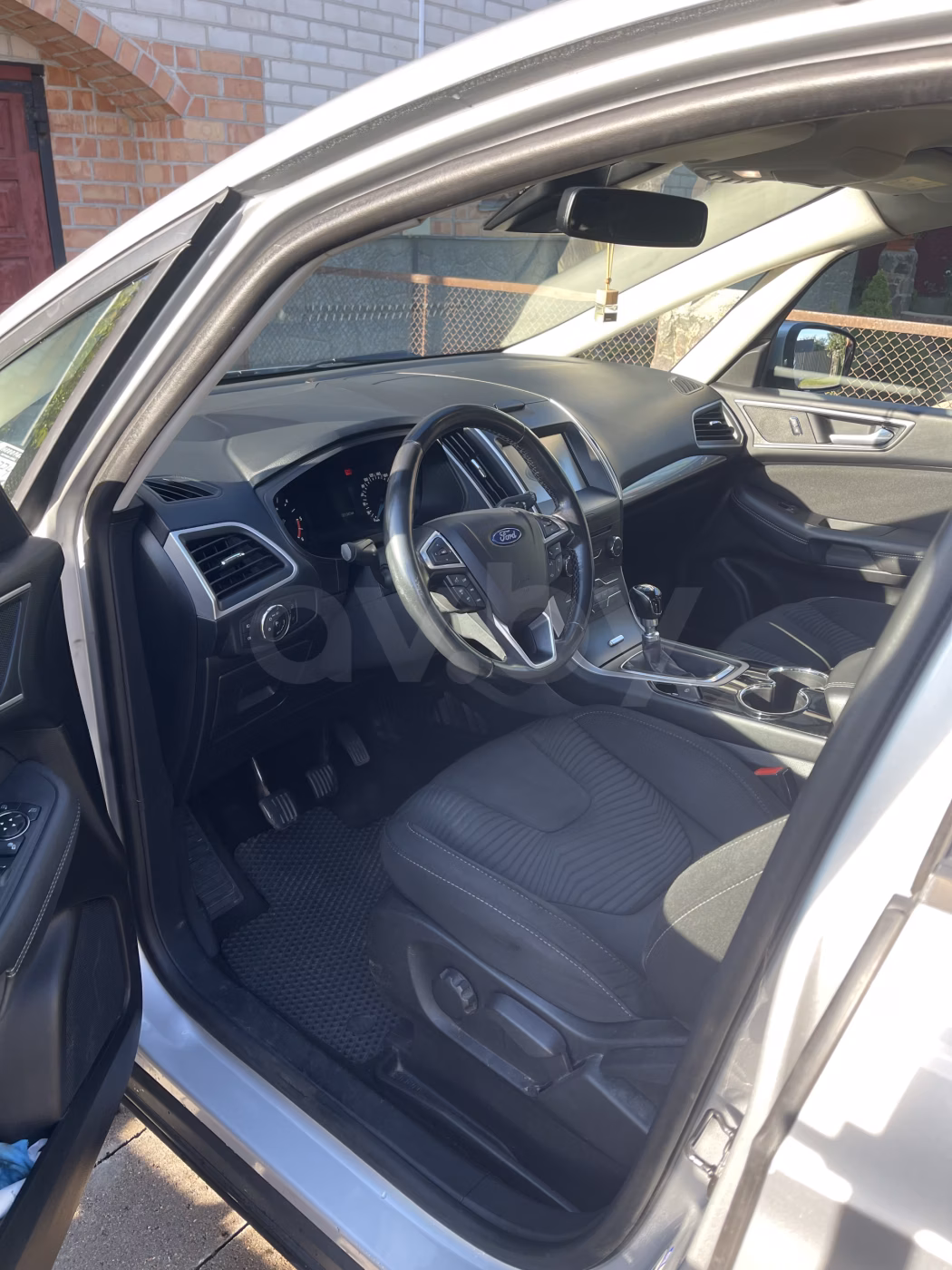 Ford S-MAX фото 10