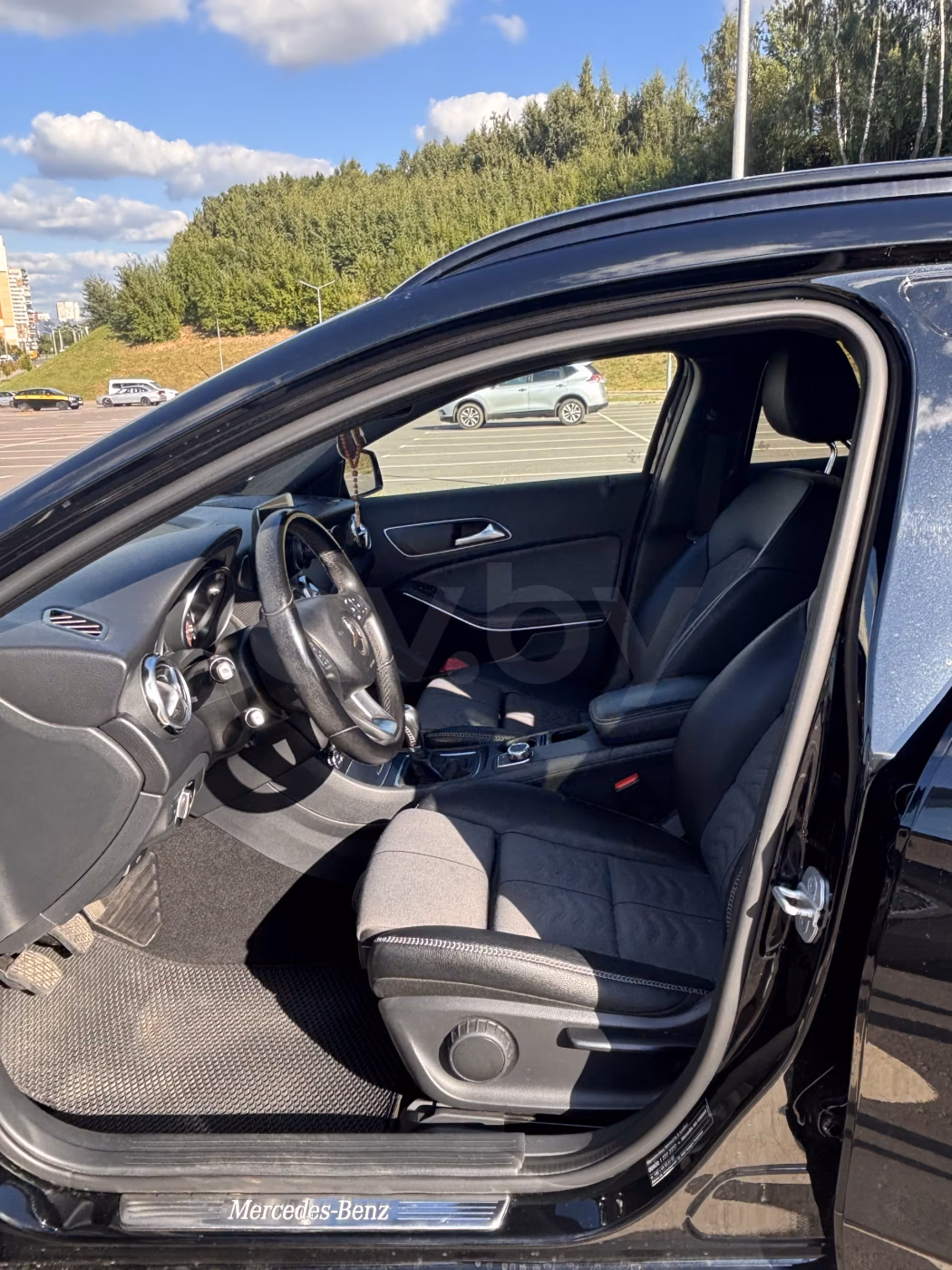 Mercedes-Benz GLA фото 8