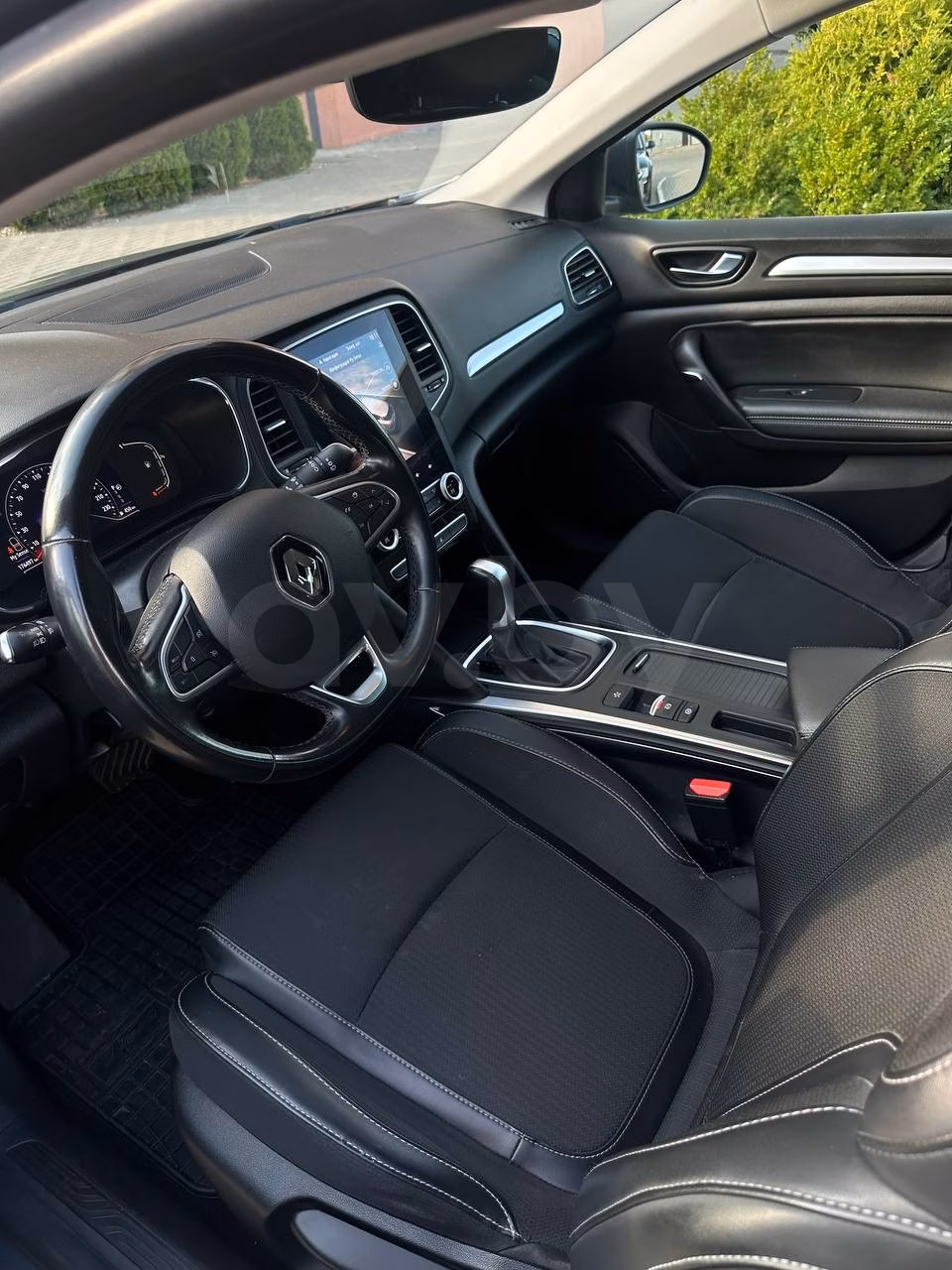 Renault Megane фото 7