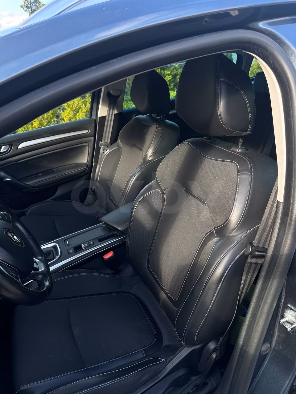 Renault Megane фото 11