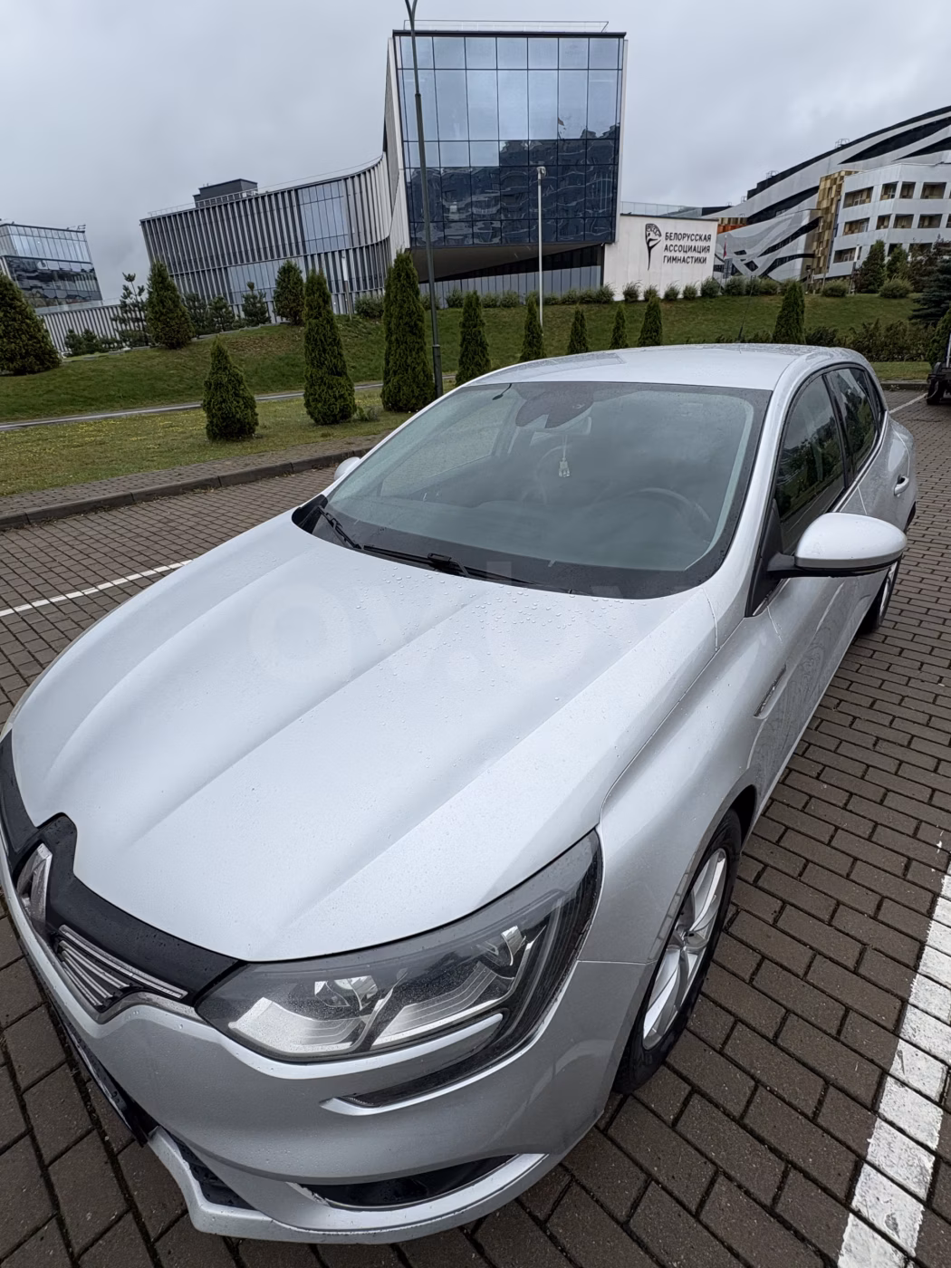 Renault Megane фото 6