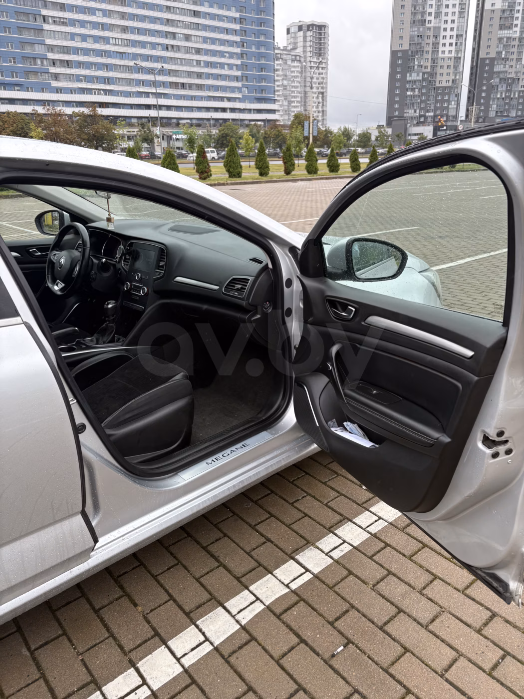 Renault Megane фото 8
