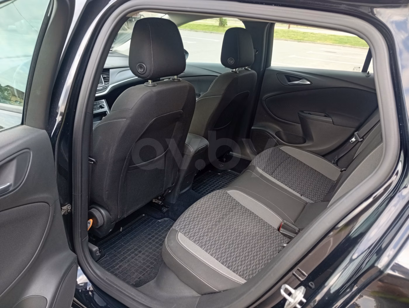 Opel Astra фото 6