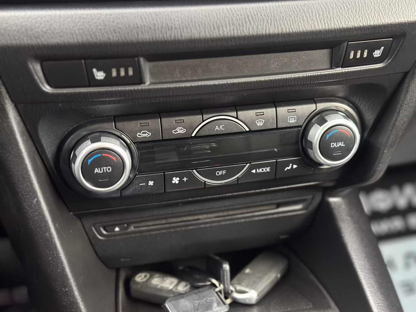 Mazda 3 фото 18