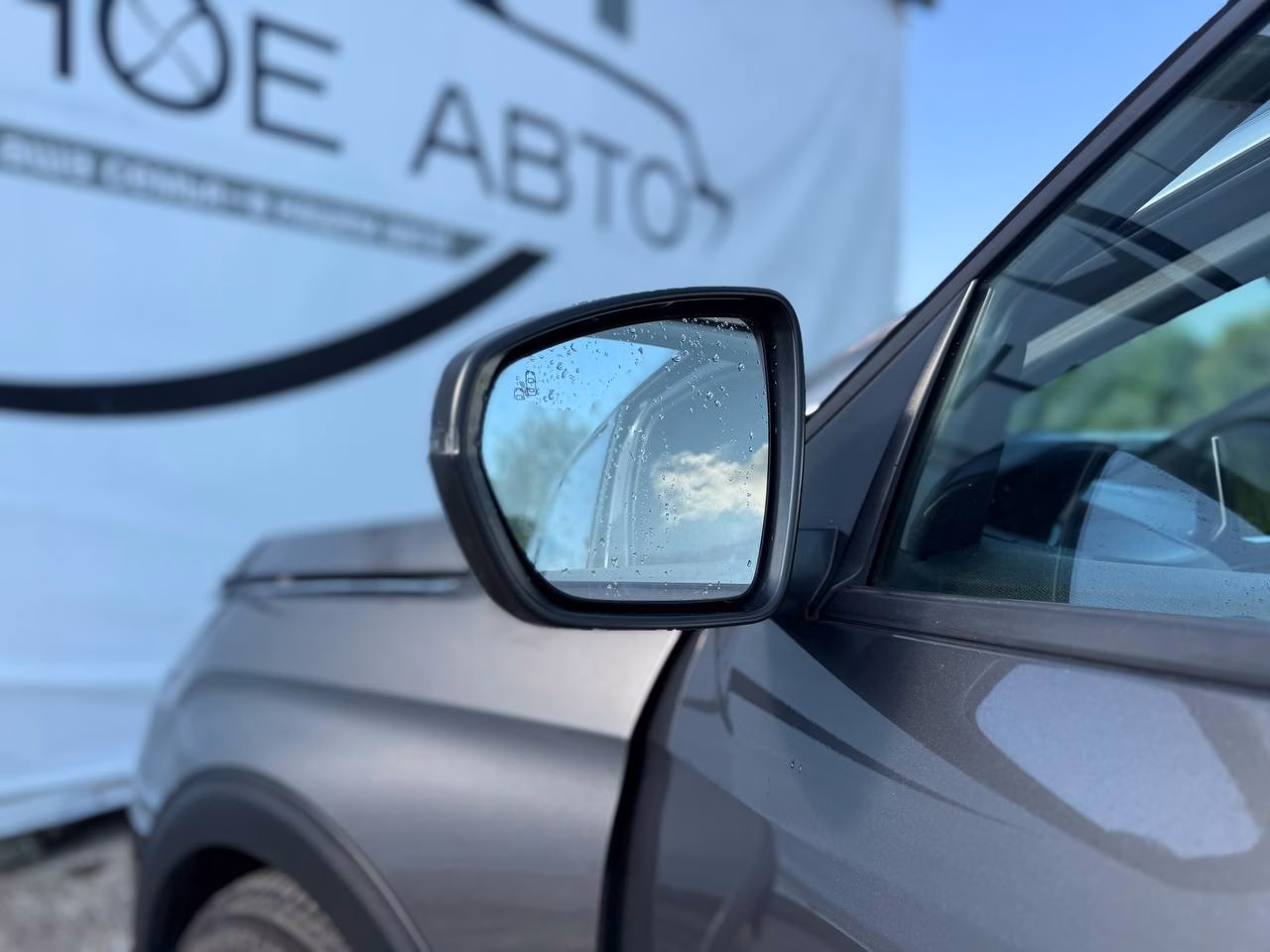 Peugeot 3008 фото 9