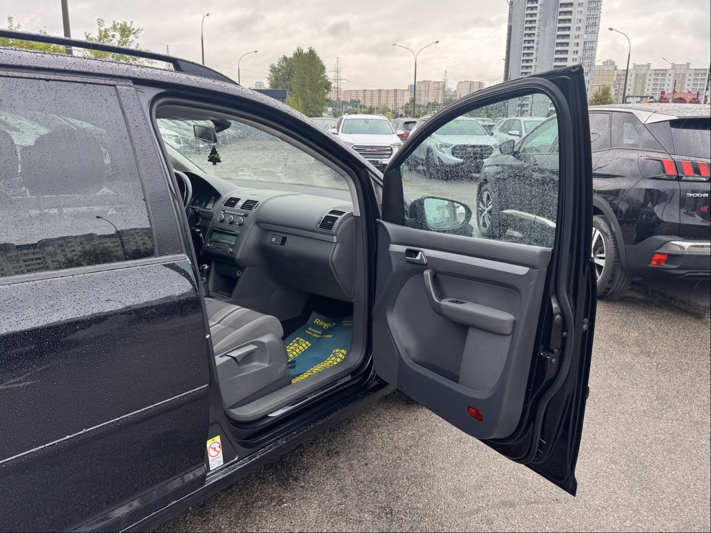 Volkswagen Touran фото 17