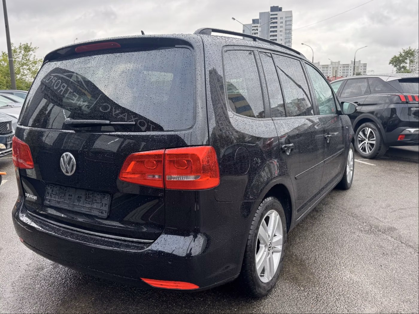 Volkswagen Touran фото 7