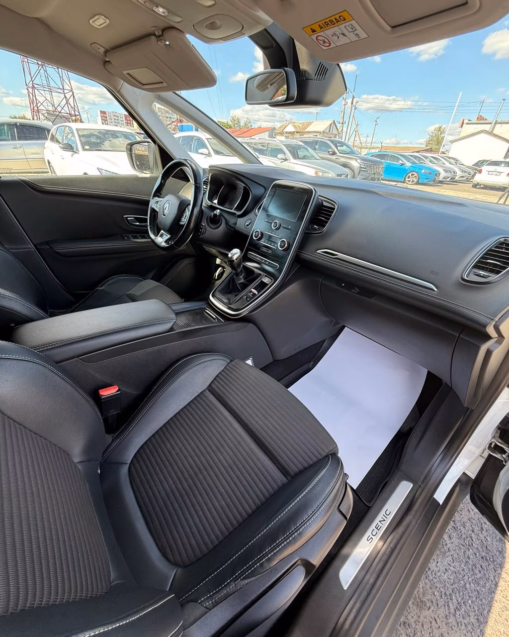 Renault Grand Scenic фото 12