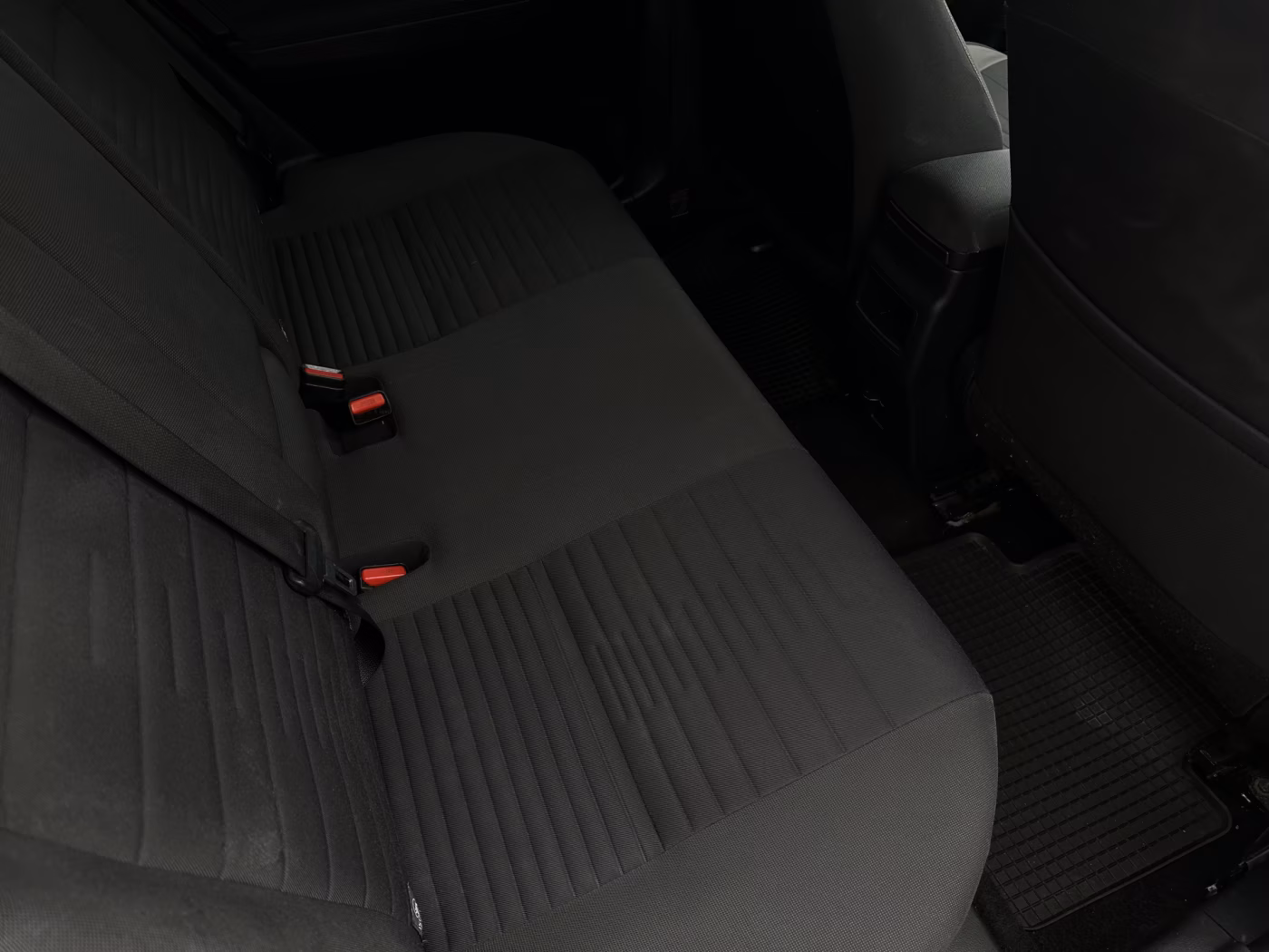 Toyota Auris фото 11