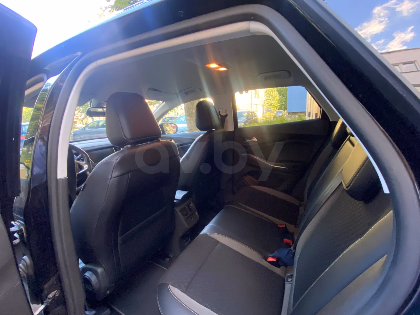 Opel Grandland X фото 5