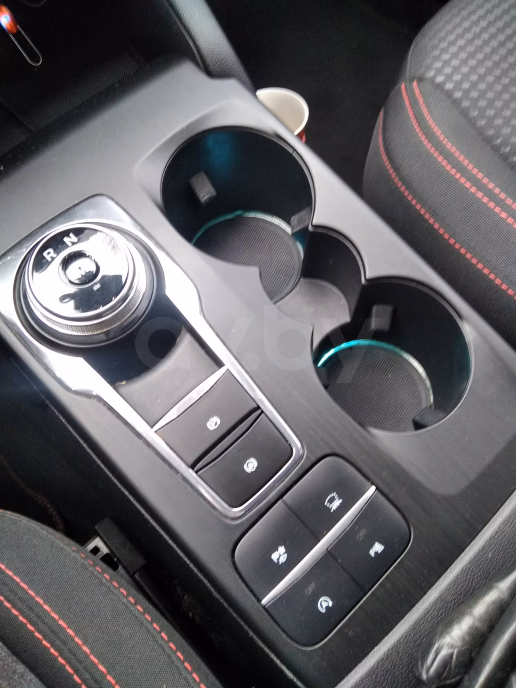 Ford Kuga фото 9