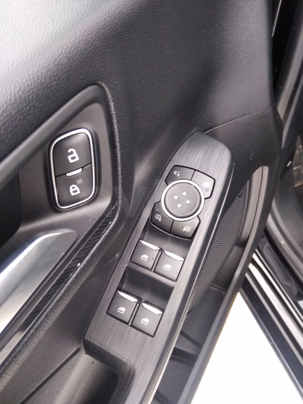 Ford Kuga фото 10