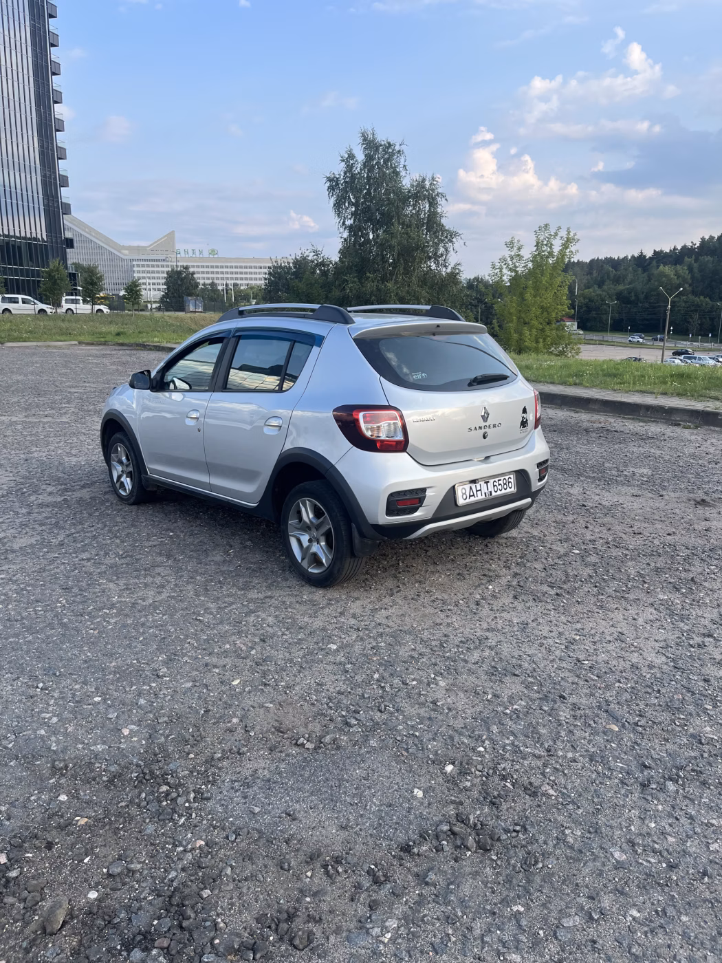 Renault Sandero Stepway фото 7