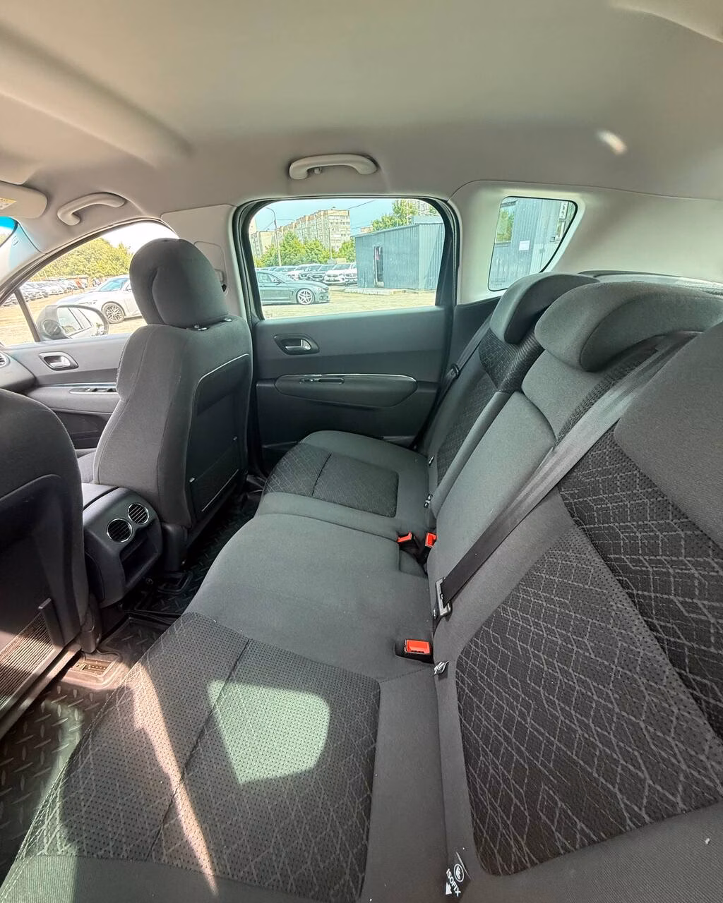 Peugeot 3008 фото 11