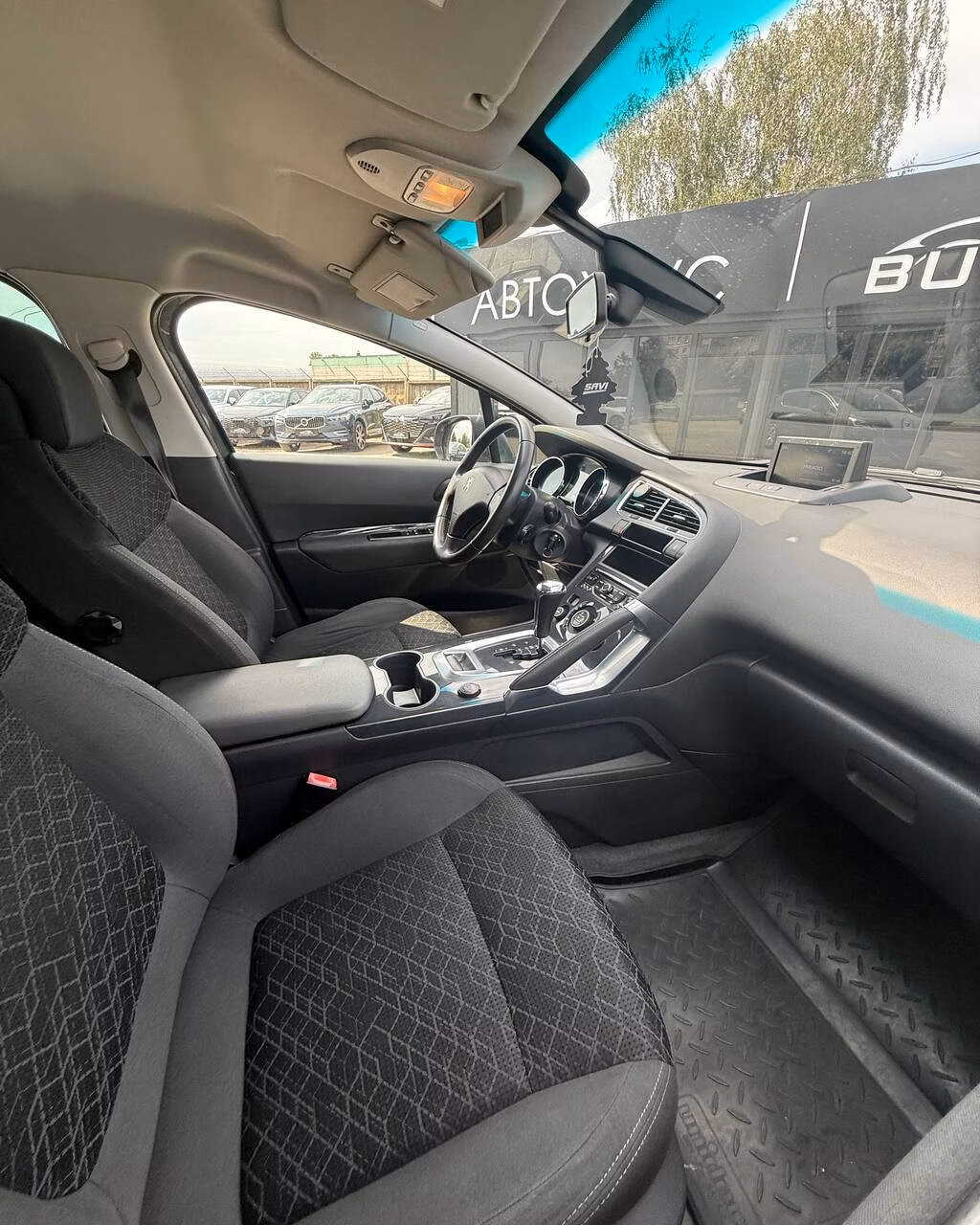 Peugeot 3008 фото 12