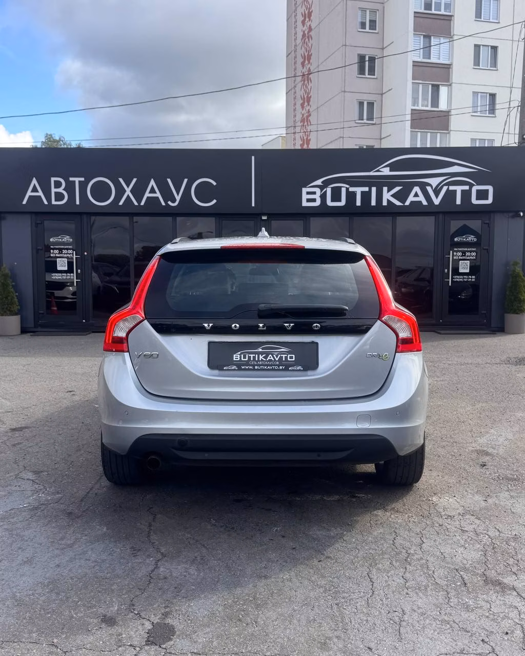 Volvo V60 фото 6