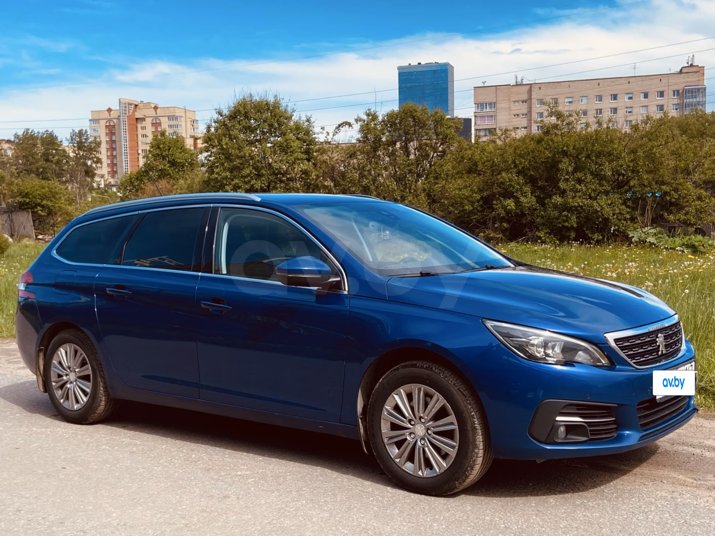 Peugeot 308 фото 2