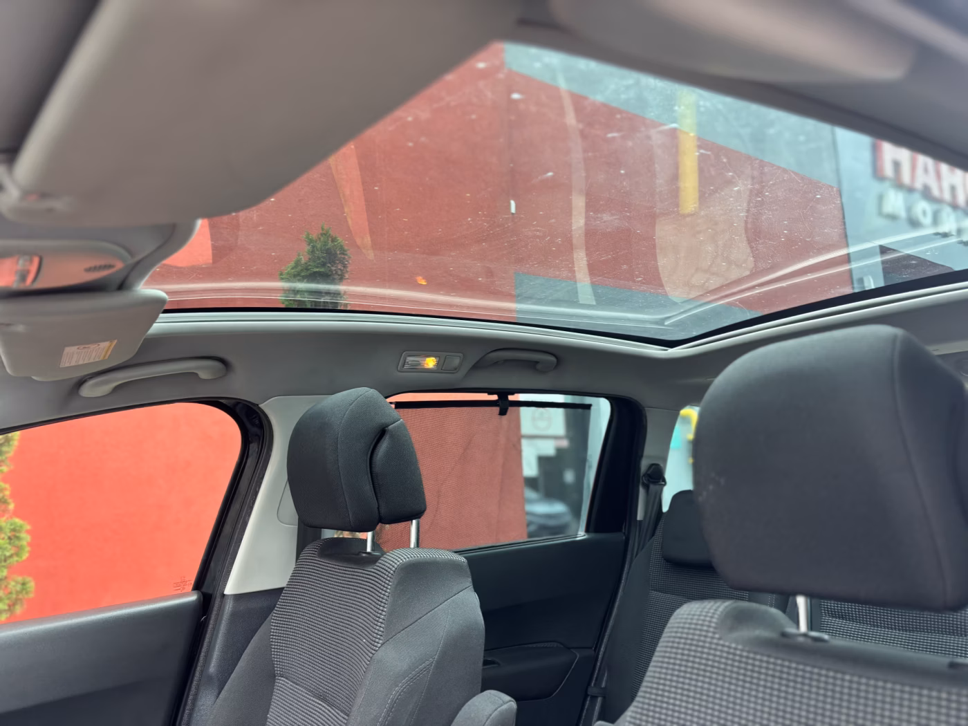 Peugeot 5008 фото 19
