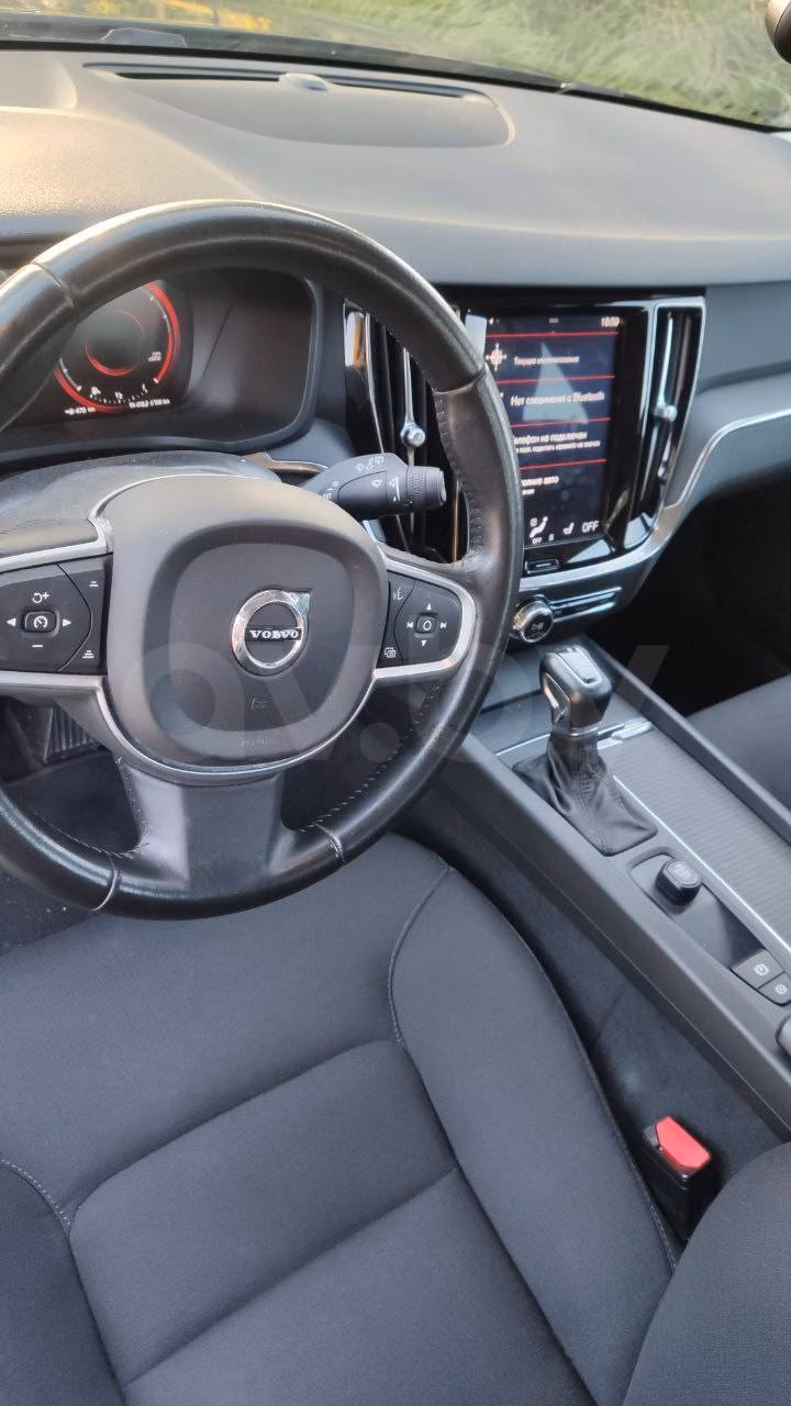 Volvo V60 фото 7