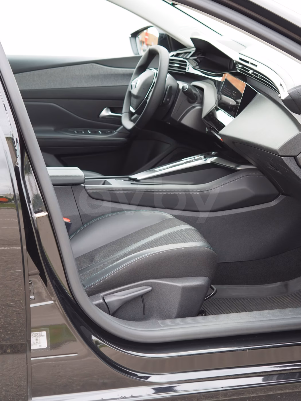 Peugeot 308 фото 13