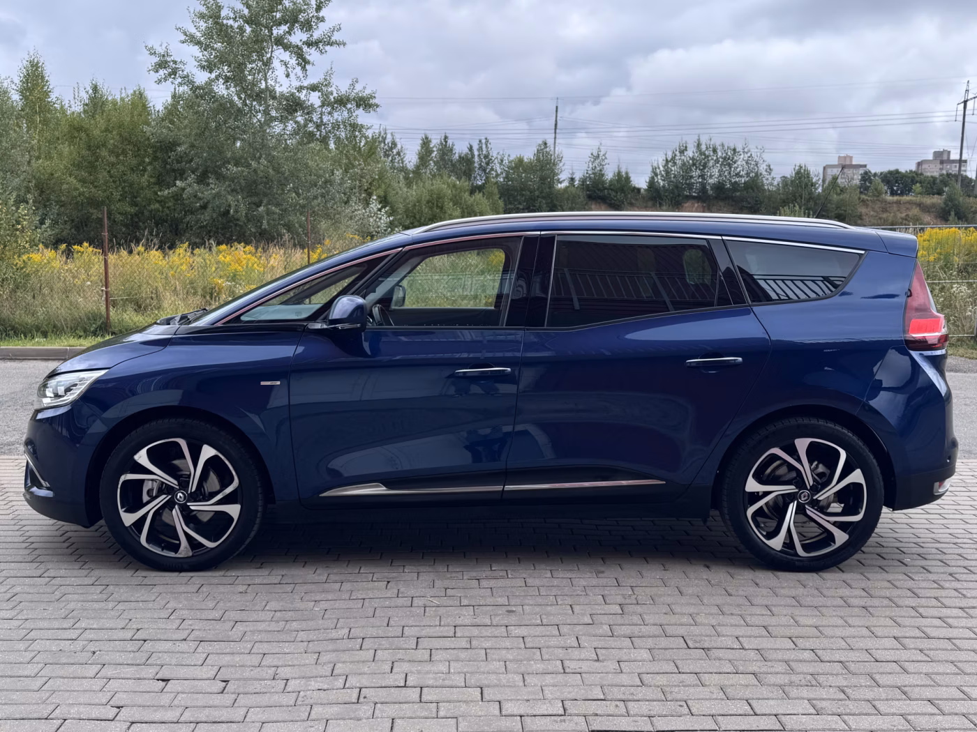 Renault Grand Scenic фото 4