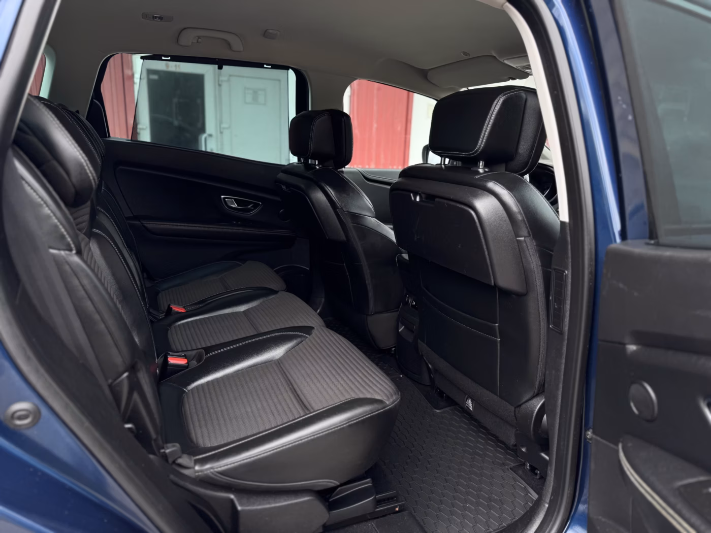 Renault Grand Scenic фото 19