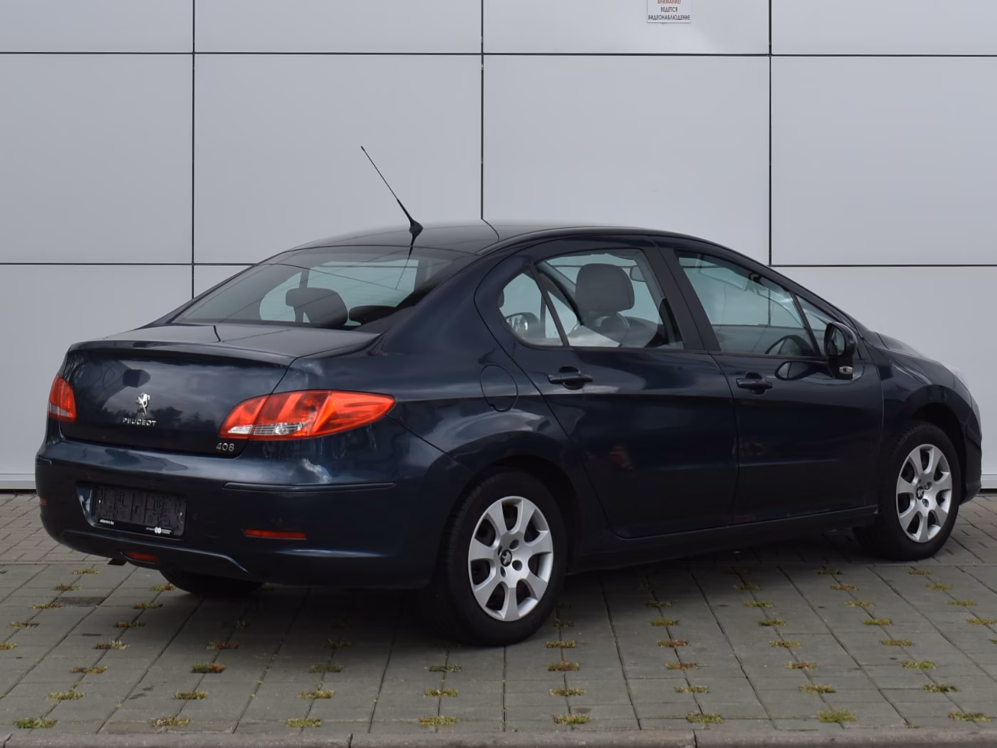 Peugeot 408 фото 5