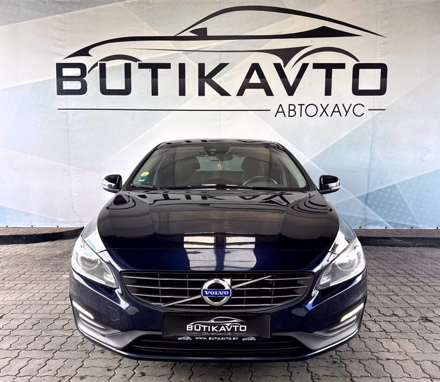 Volvo V60 фото 2