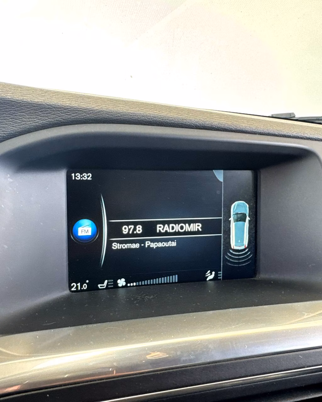 Volvo V60 фото 11