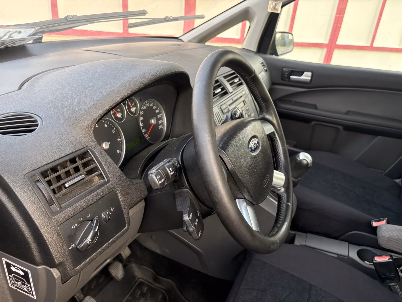 Ford C-MAX фото 4