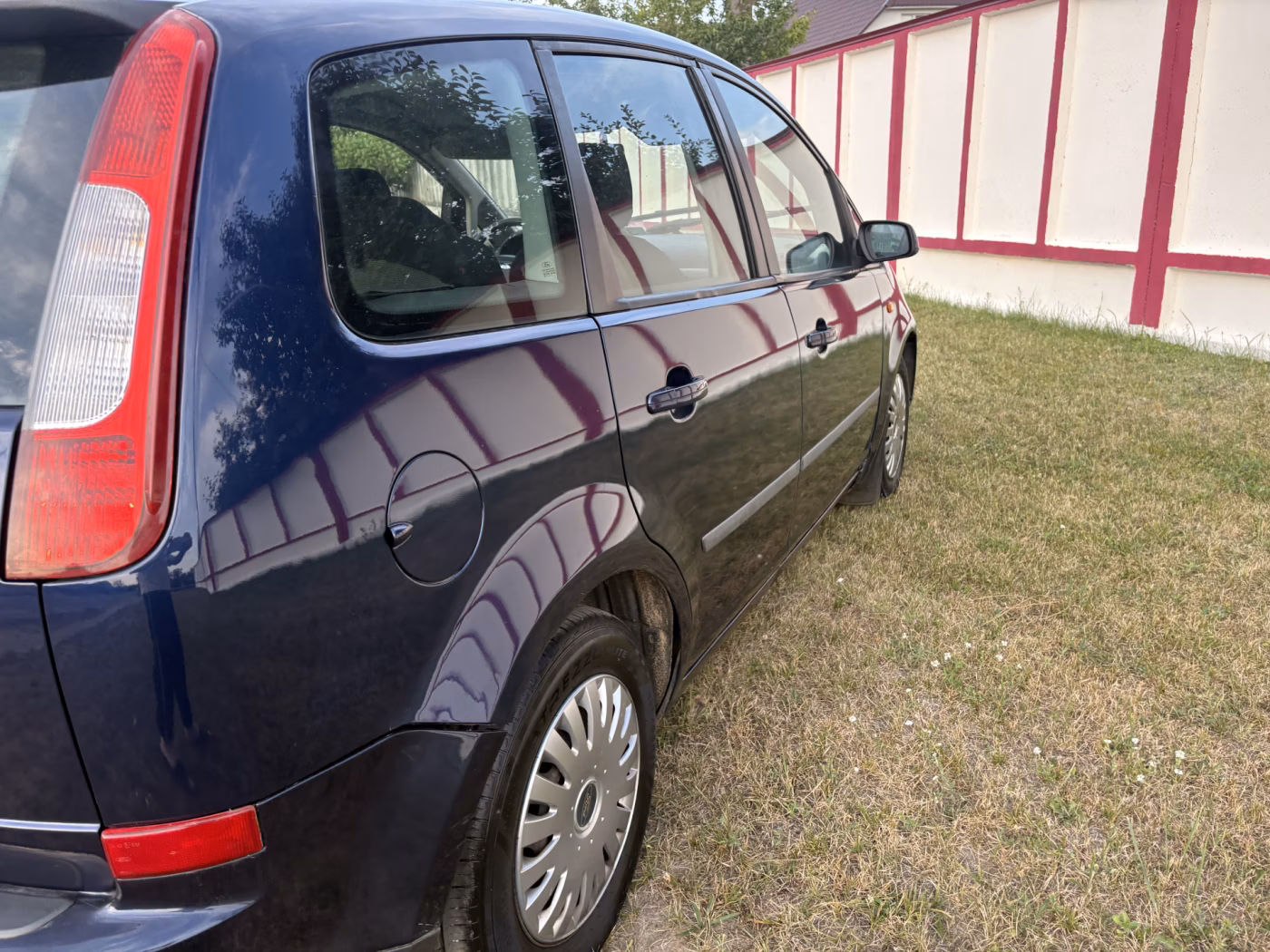 Ford C-MAX фото 15