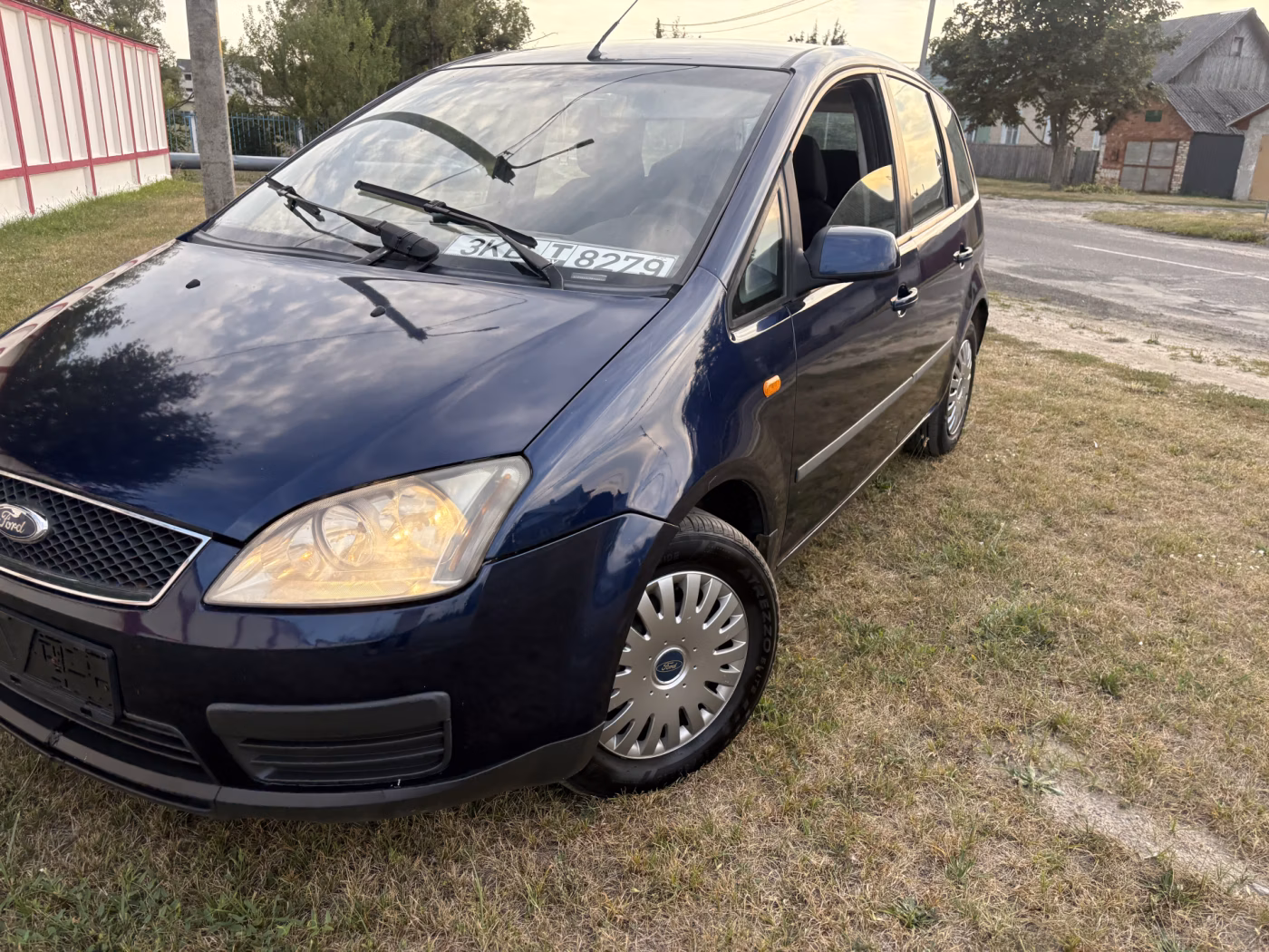 Ford C-MAX фото 12